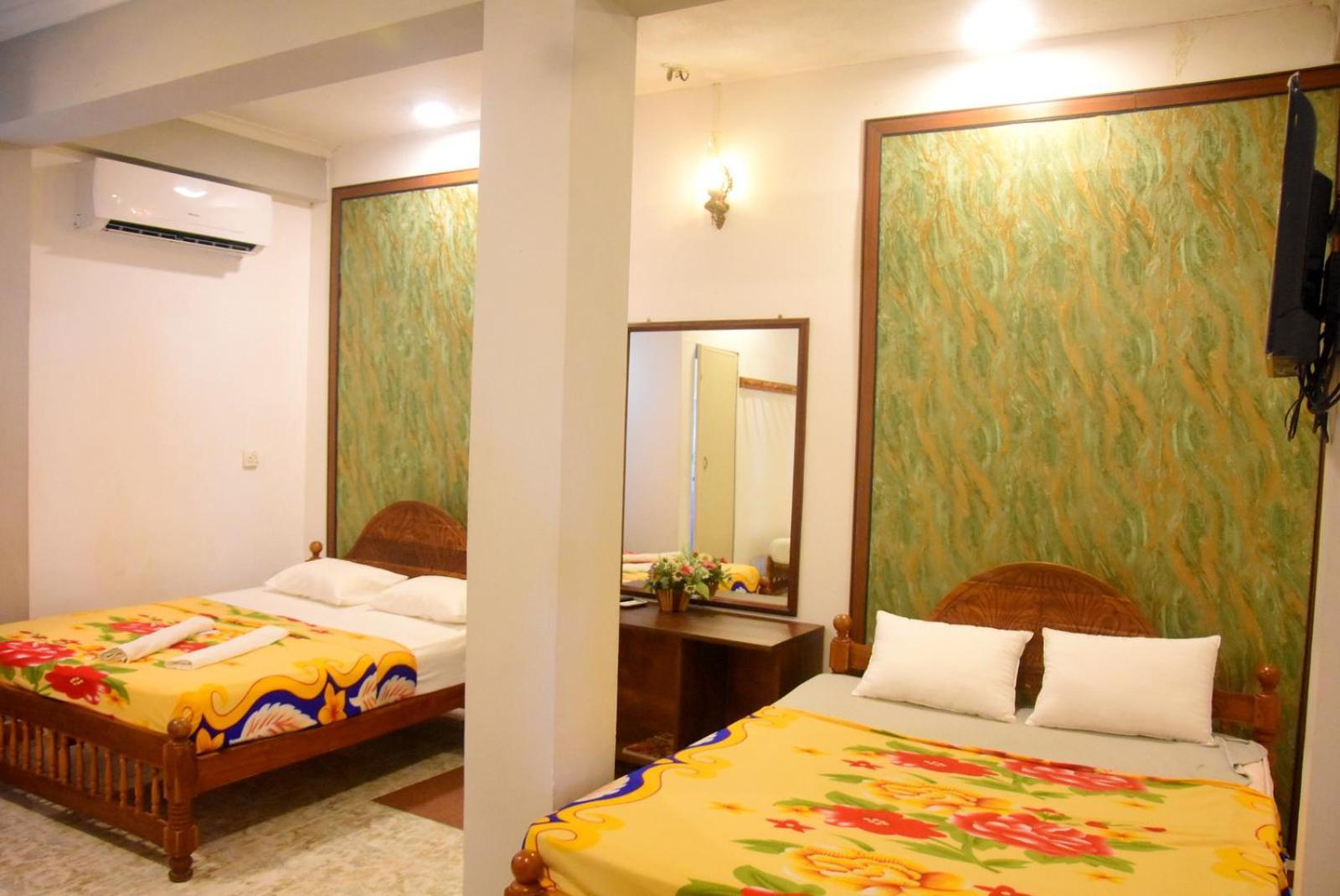 Meera Homestay & Guest House Anurâdhapura Extérieur photo