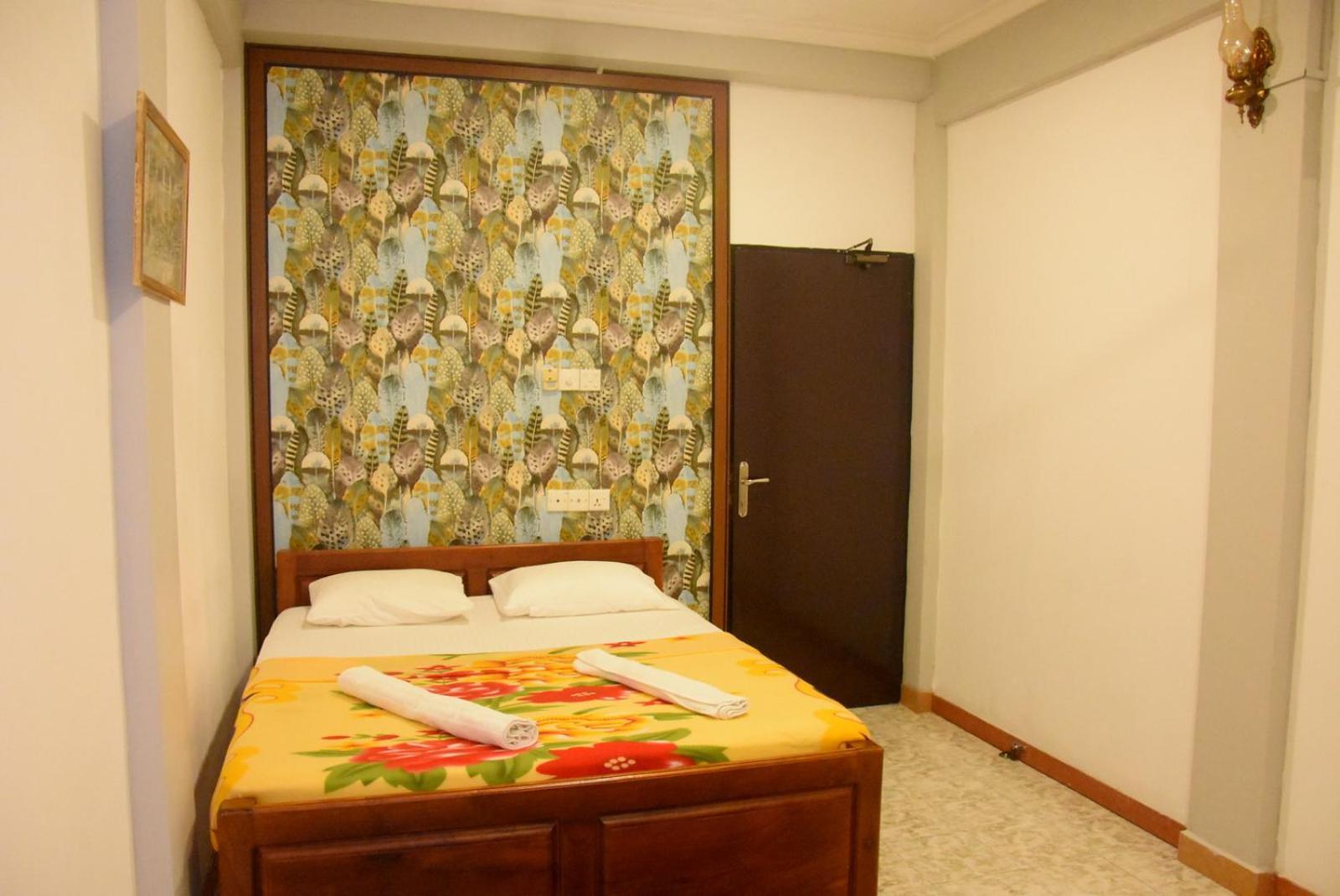 Meera Homestay & Guest House Anurâdhapura Extérieur photo